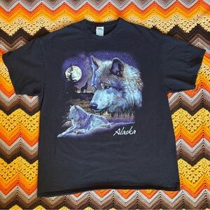 Vintage 90s/00s Alaskan wolf tee